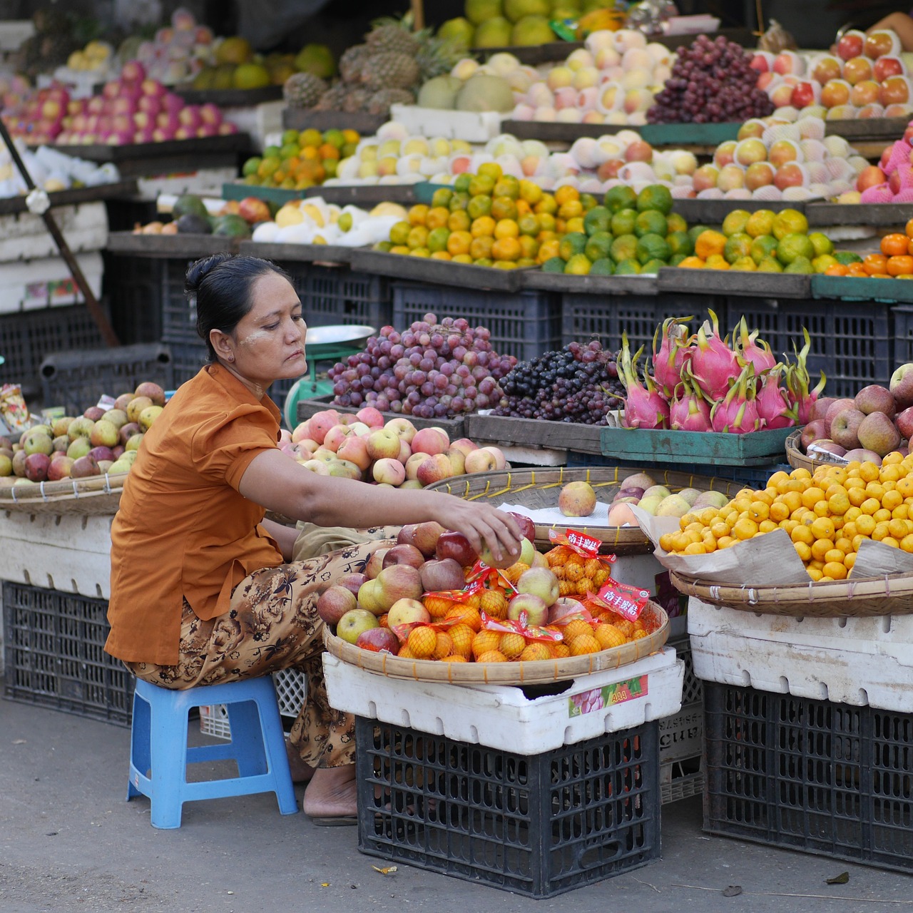 六个月宝宝吃什么水果，营养丰富的辅食之旅