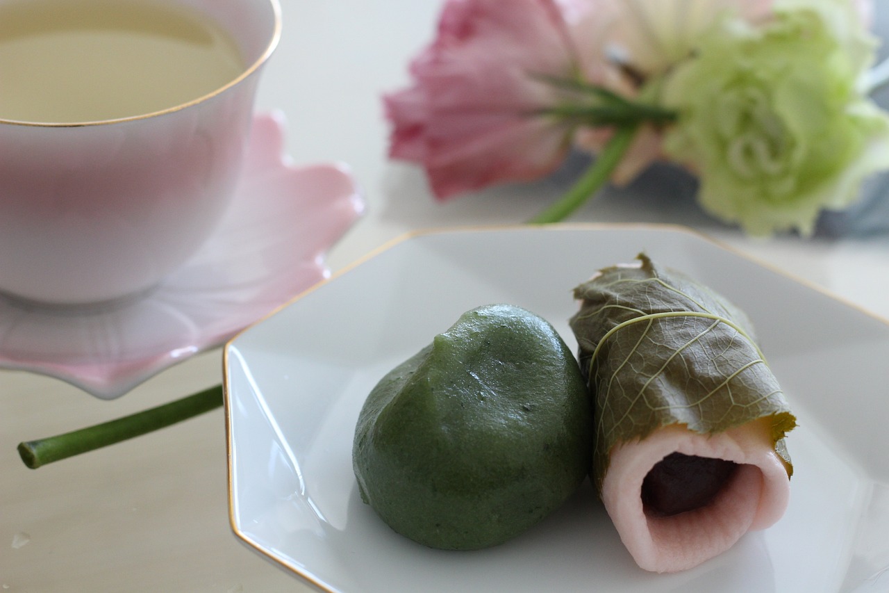 针对十个月宝宝的饮食调整，如何应对上火问题